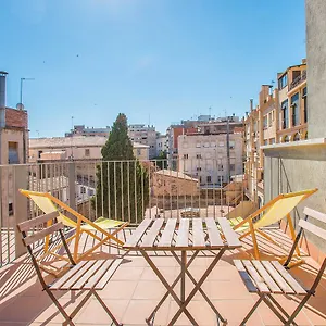 Flateli - Placa Catalunya 42 , Girona Spain